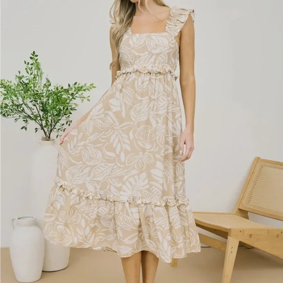 Blu Pepper | Dresses | Floral Beige Midi Dress Neutral Tropical Print